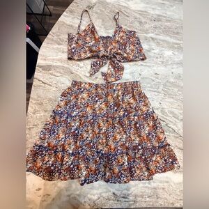 SHEIN Floral Two Piece Set Large Tie Front Crop Top Tiered Skirt